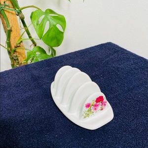 Royal Caledonia White Pottery Toast Rack Napkin Holder Staffordshire England (01